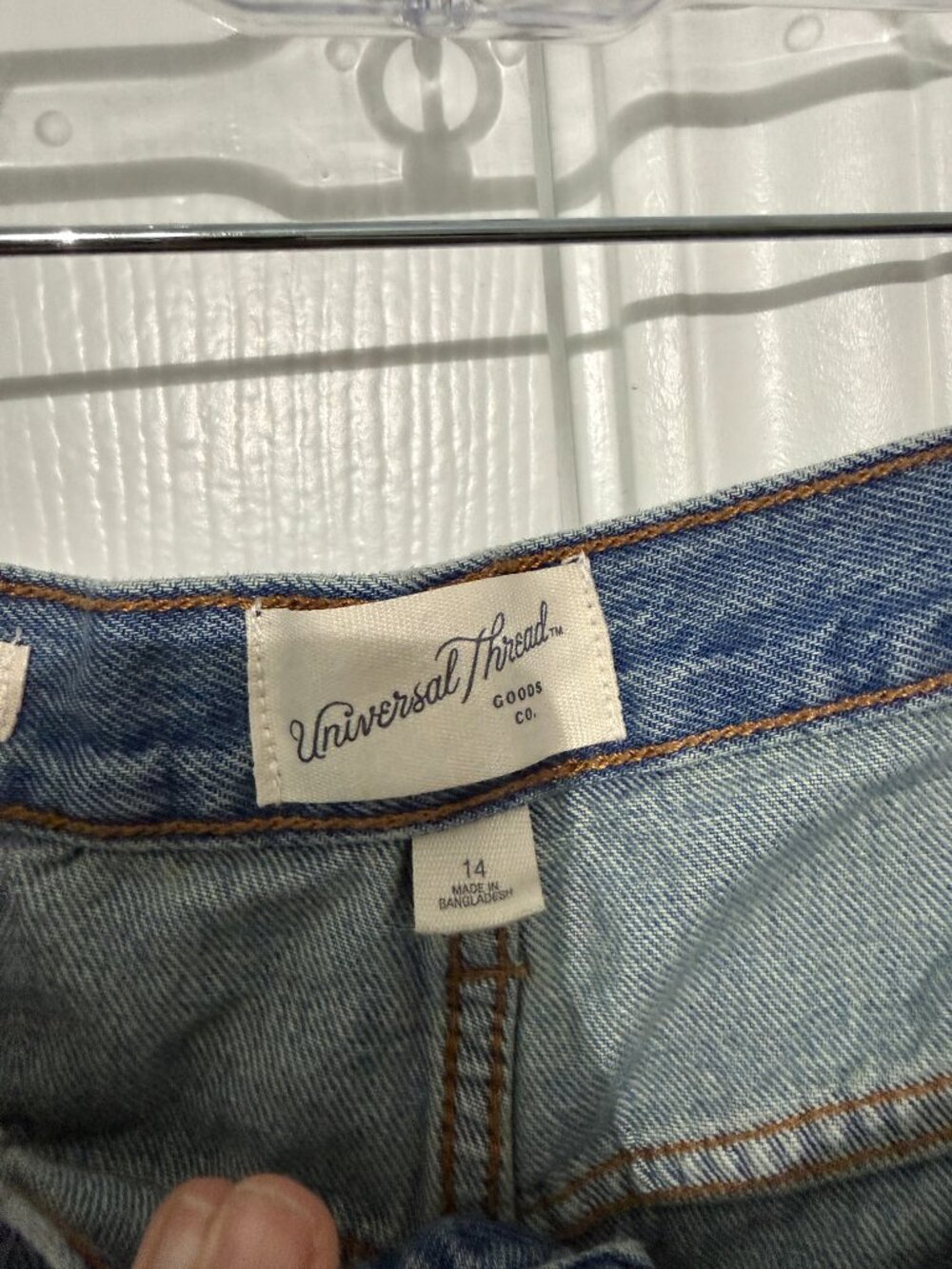 Universal Thread Shorts - Picture 2 of 2
